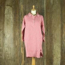 Afbeelding in Gallery-weergave laden, Flanellen nachthemd voor dames in kleine rood-witte ruit