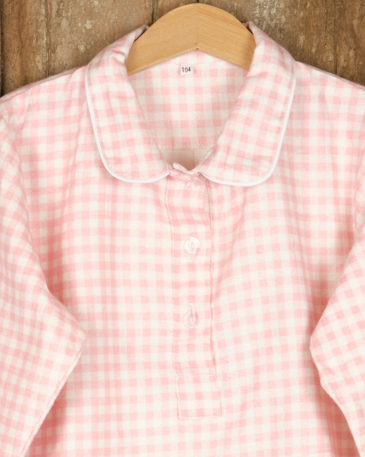 Flanellen nachthemd voor meisjes in grote roze-witte ruit, kraag en knopen