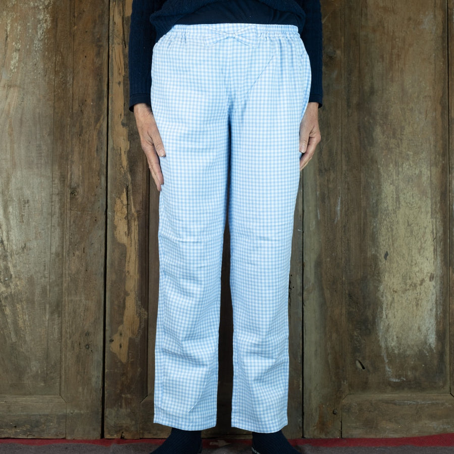 Flanellen broek voor dames in kleine lichtblauw-witte ruit
